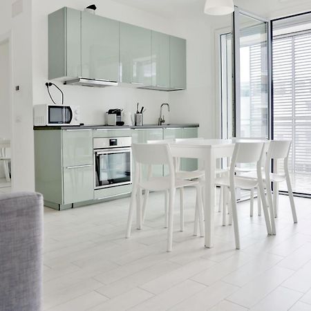 Luxury 3 Bedroom Apartment 100 Mq Next To Rho Fiera And San Siro Milano Eksteriør billede